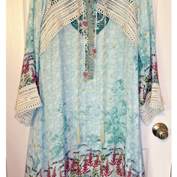 Pakistani designer Farah Talib Aziz luxe silk 2 pc in medium - Picture 8 of 8